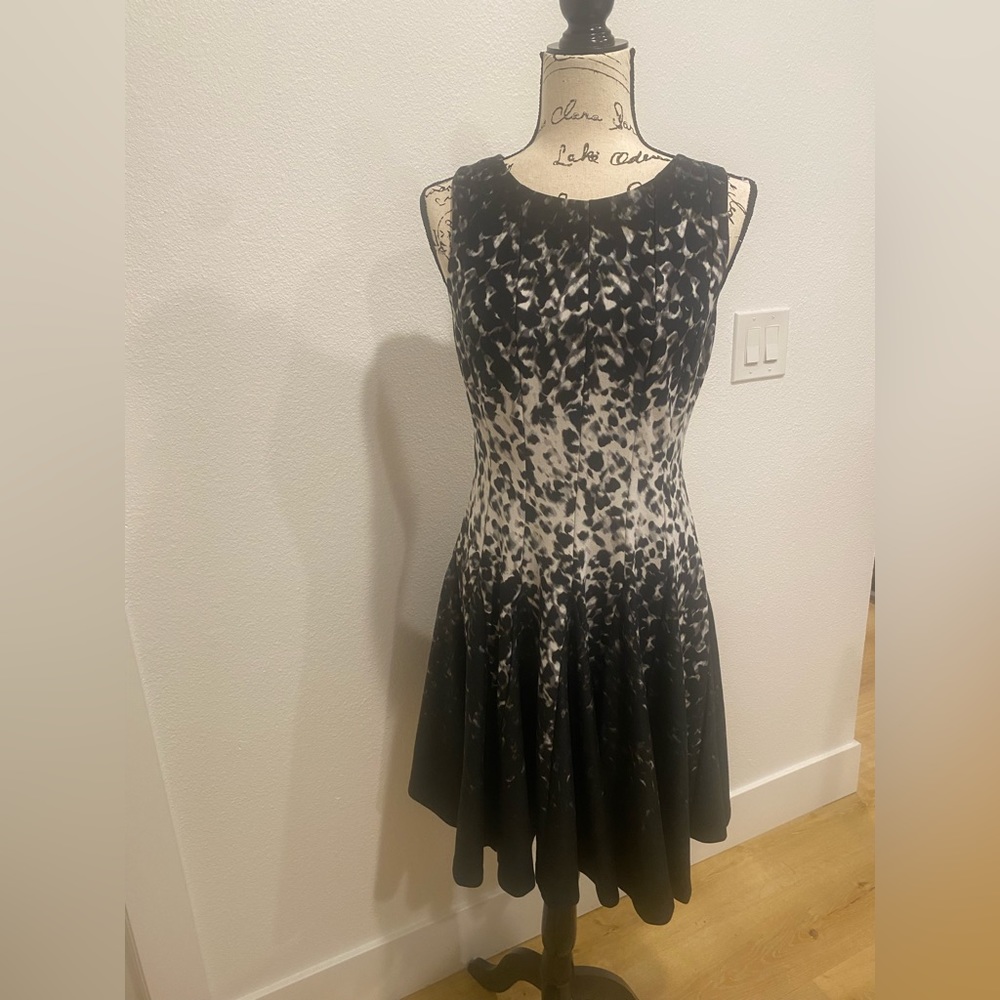 Black and white dress - Eliza J (size 4)